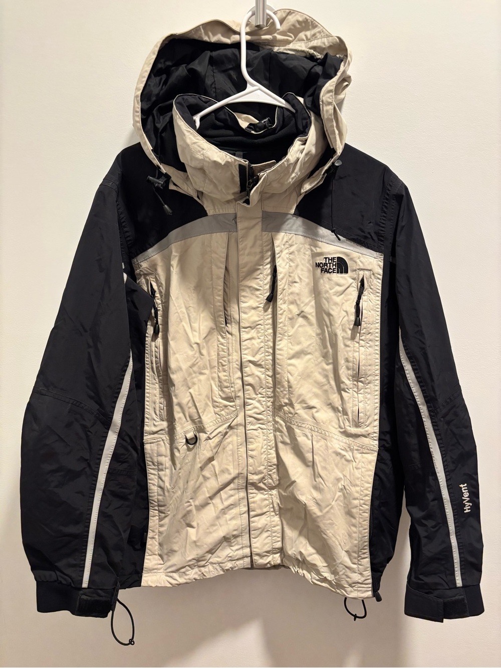 The North Face Hooded Two-Tone Jacket in Beige and Black
